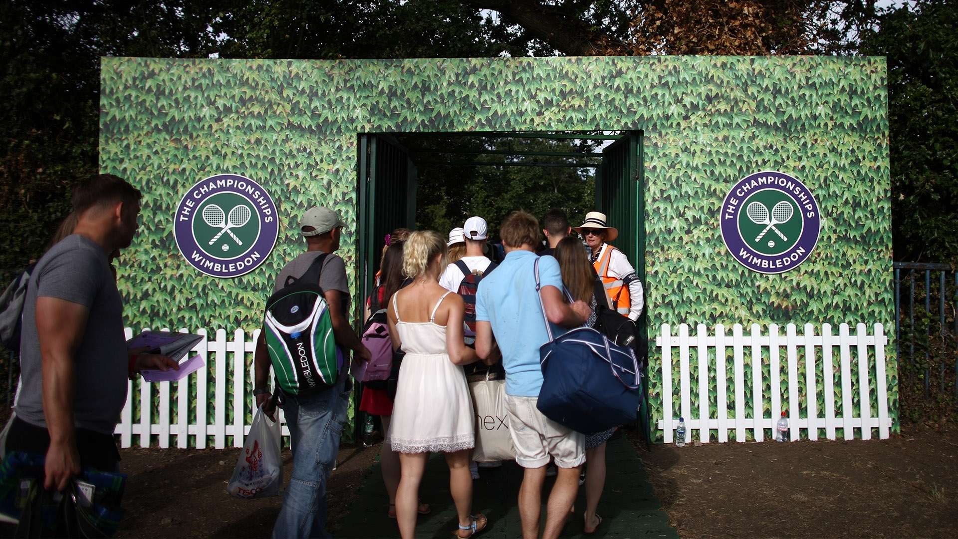 够在亚洲脱 够在亚洲脱